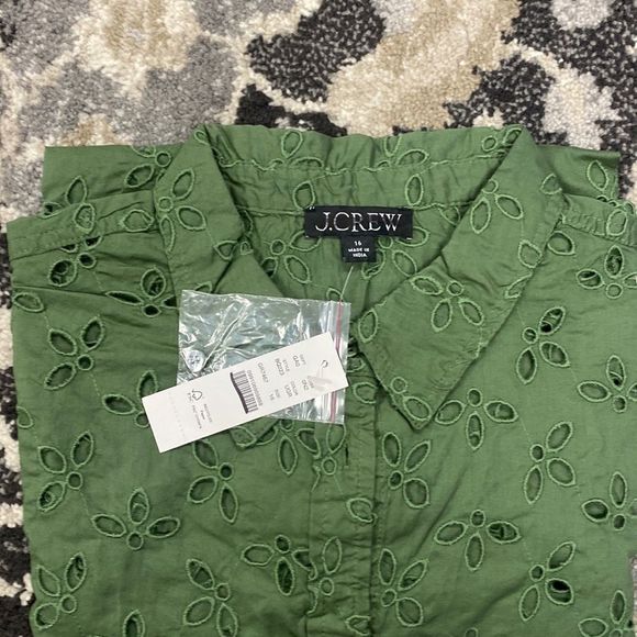 J. Crew Spring garden top in eyelet - Picture 5 of 5